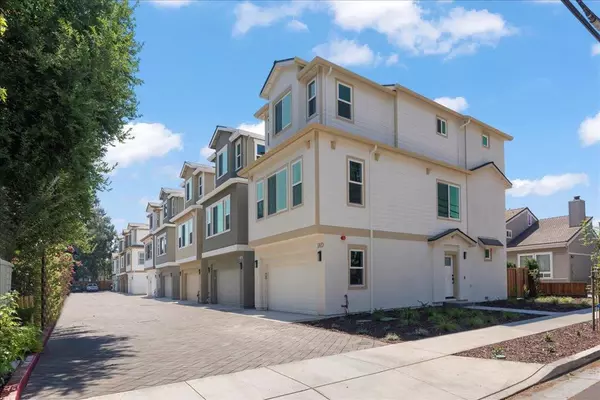 Campbell, CA 95008,188 W Rincon AVE