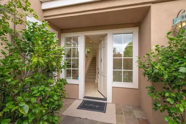 Redwood City, CA 94065,816 Corriente Point DR