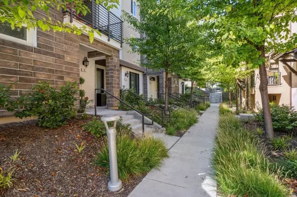 San Jose, CA 95136,193 William Manly ST #4