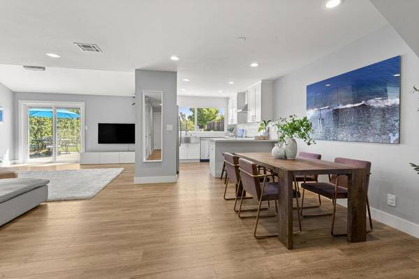 Foster City, CA 94404,814 Byrd LN