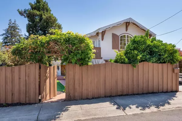 Belmont, CA 94002,1701 Francis CT