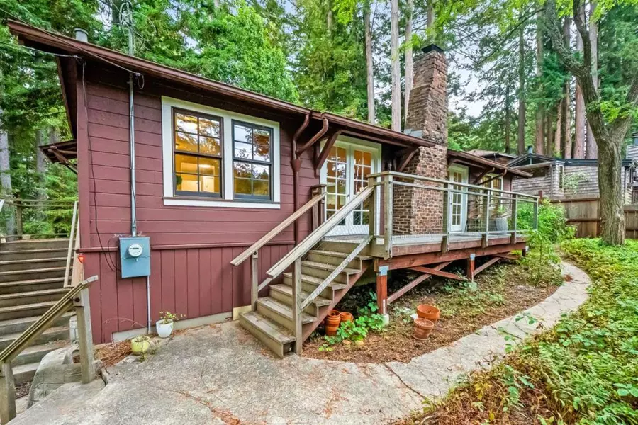 121 Skylonda DR, Redwood City, CA 94062