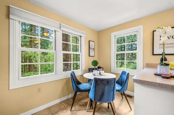 Redwood City, CA 94062,121 Skylonda DR