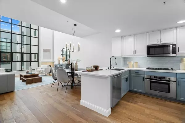 San Mateo, CA 94401,222 8th AVE #302