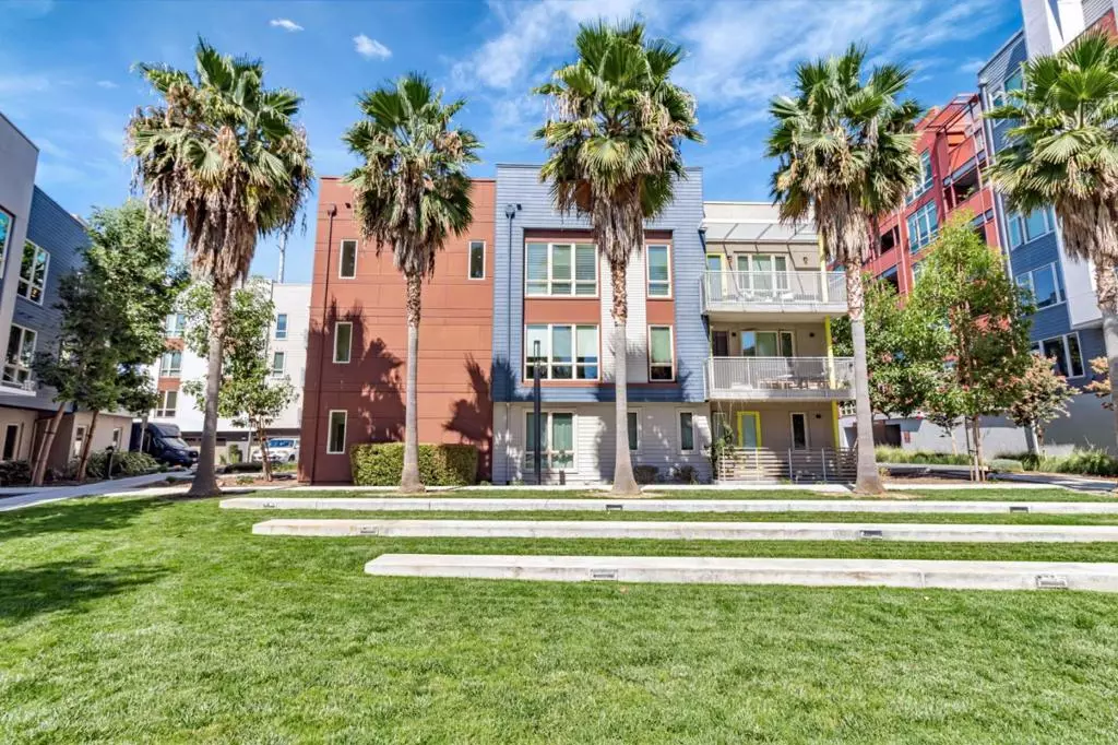 Milpitas, CA 95035,390 Riesling AVE #30