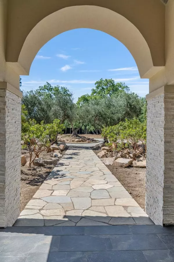 Pleasanton, CA 94588,1080 Finley