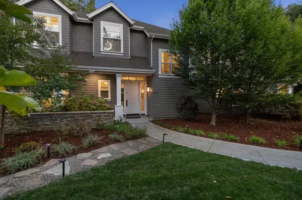 520 Berkeley AVE, Menlo Park, CA 94025