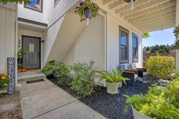 Scotts Valley, CA 95066,296 Grace WAY