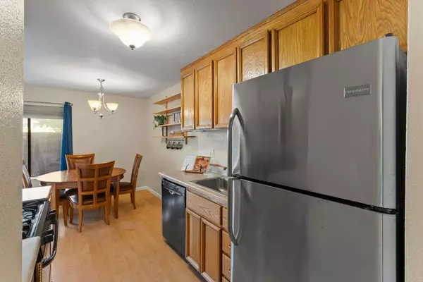 Newark, CA 94560,6366 Joaquin Murieta AVE #K