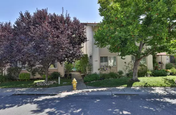 118 Via Lago,  Los Gatos,  CA 95032