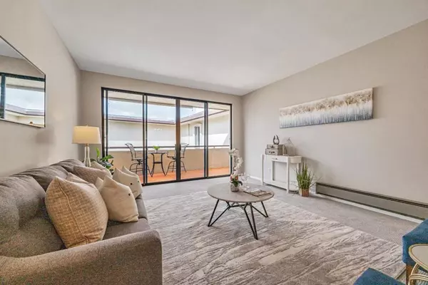 Burlingame, CA 94010,1427 Floribunda AVE #304