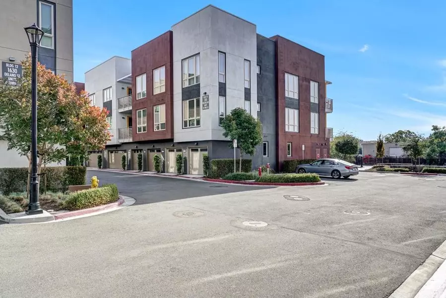 330 Riesling AVE #21, Milpitas, CA 95035
