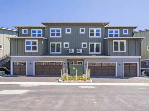 121 Aptos Village WAY #1, Aptos, CA 95003