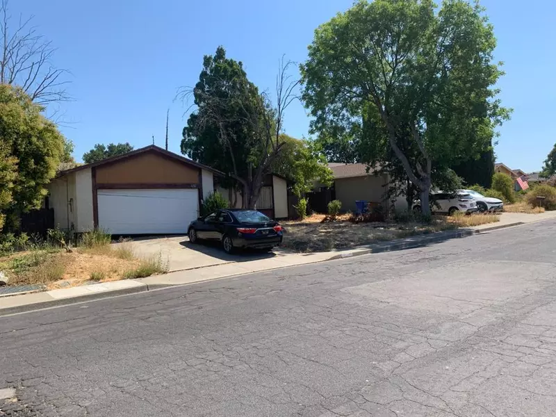 1832 Elkwood DR, Concord, CA 94519