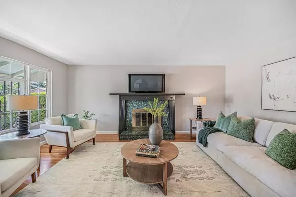 Mountain View, CA 94040,1654 Alison AVE
