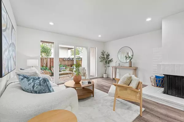 Cupertino, CA 95014,10359 Mary AVE