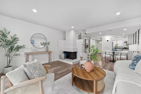 Cupertino, CA 95014,10359 Mary AVE