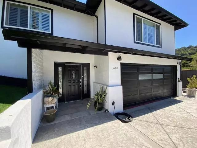 Oakland, CA 94605,3910 Oak Hill RD