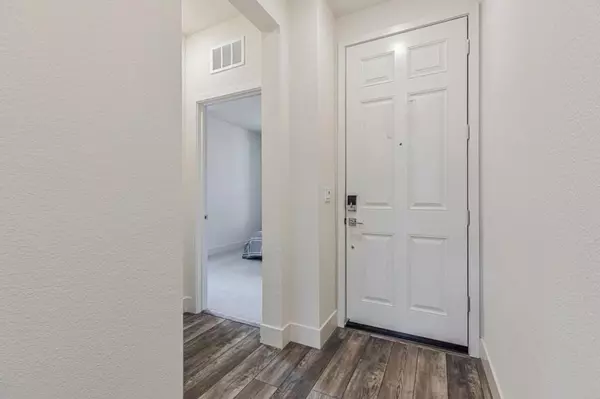 Gilroy, CA 95020,2520 Pasture ST