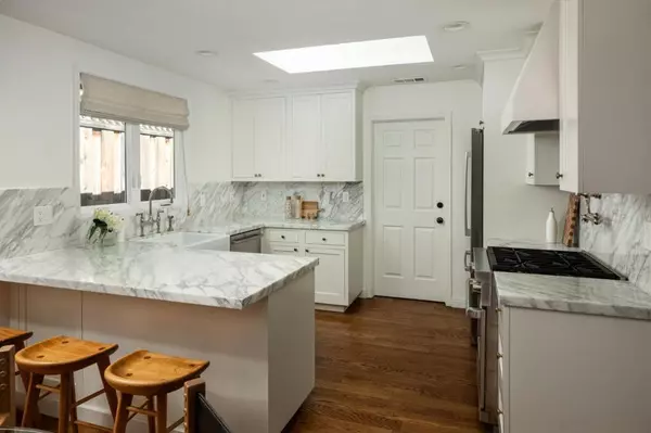 San Carlos, CA 94070,186 Wildwood AVE