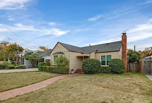 Oakland, CA 94605,162 Covington ST