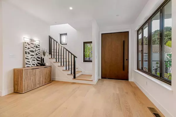 Campbell, CA 95008,665 Hawthorne AVE