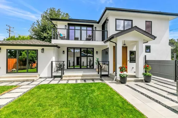 Campbell, CA 95008,665 Hawthorne AVE