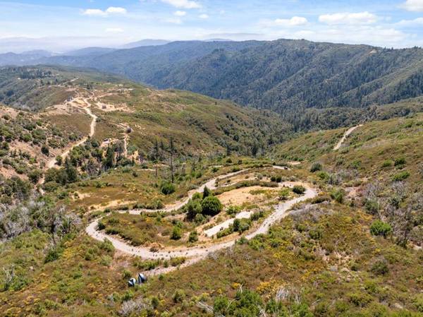 Los Gatos, CA 95033,35005 Loma Chiquita RD