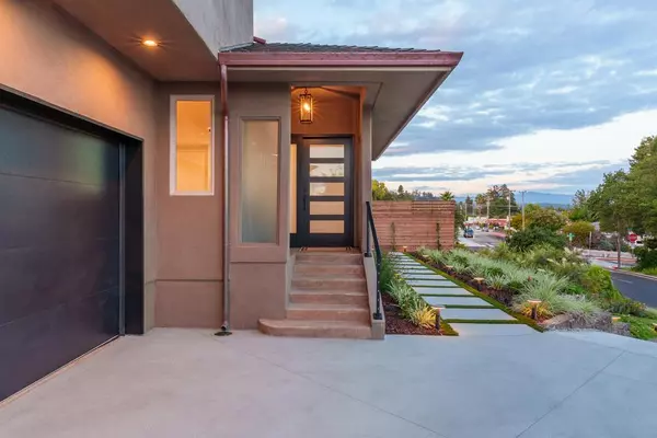 Santa Cruz, CA 95060,1310 Escalona DR