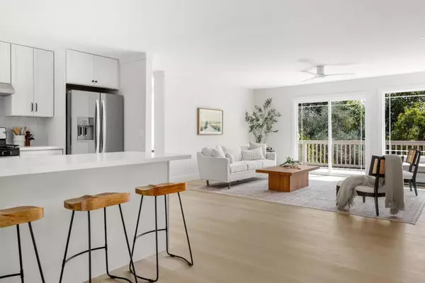 Corralitos, CA 95076,422 Allan LN