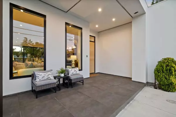 Mountain View, CA 94043,394 Farley ST