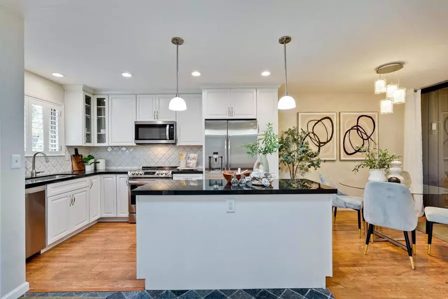 268 Andsbury AVE, Mountain View, CA 94043