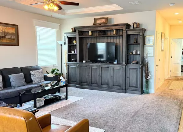 Hayward, CA 94545,1200 W Winton AVE