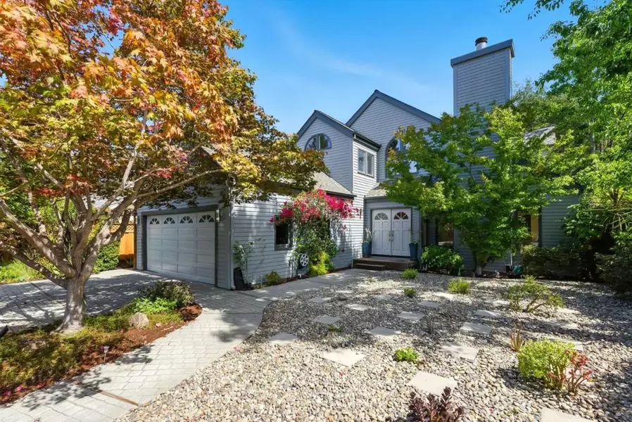 715 Matadero AVE, Palo Alto, CA 94306