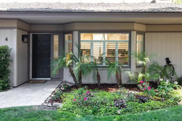 Los Altos, CA 94022,4 Bay Tree LN