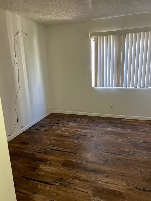 Encino, CA 91316,Address not disclosed