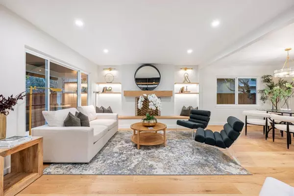 San Bruno, CA 94066,2555 Crestmoor DR