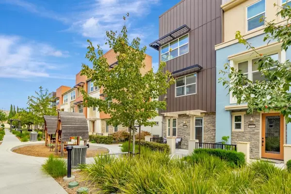 1945 Galileo LN, San Jose, CA 95133