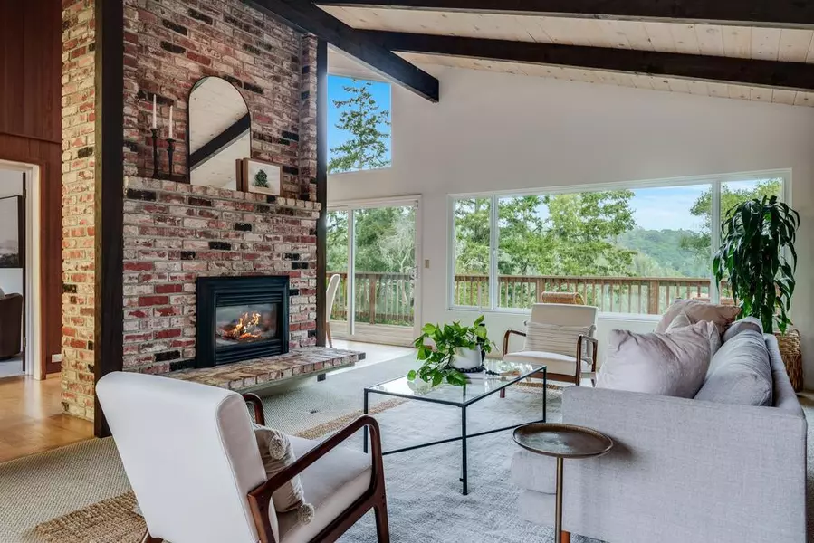 250 Carol WAY, Aptos, CA 95003