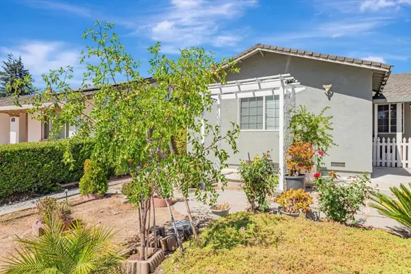 San Jose, CA 95123,71 Hayes AVE