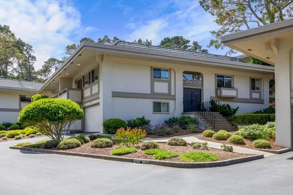 5 Skyline Crest DR, Monterey, CA 93940