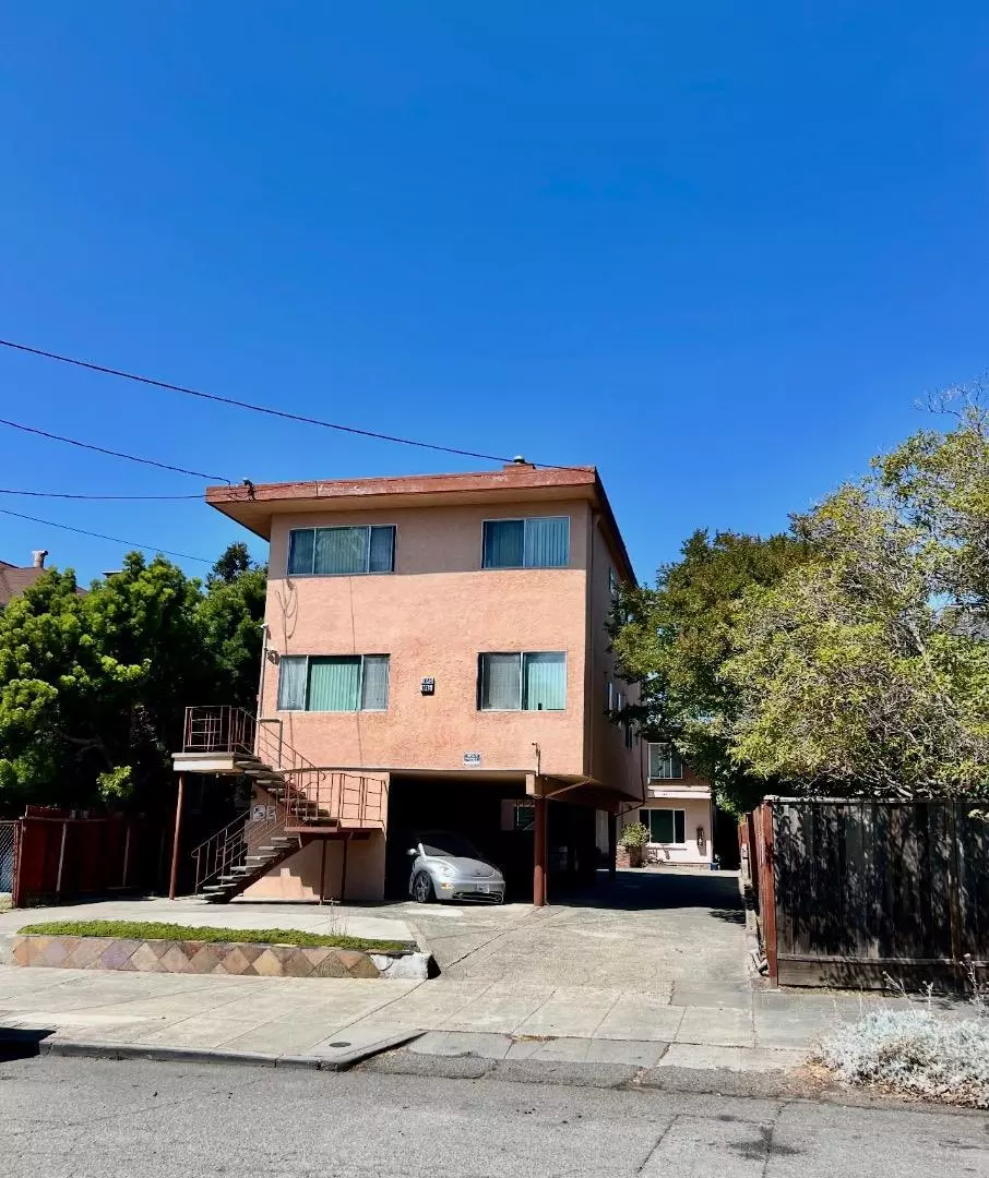Berkeley, CA 94703,1645 62nd ST