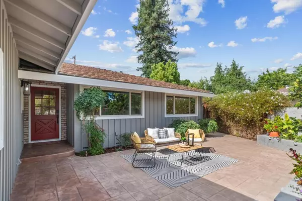 Sunnyvale, CA 94087,1015 Gloucester CT