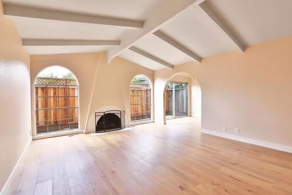 990 Gale DR, Campbell, CA 95008