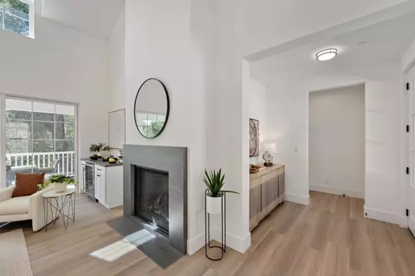 Boulder Creek, CA 95006,266 W Hilton DR