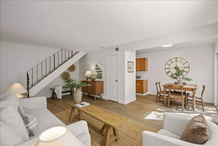 284 Rio Verde PL #3, Milpitas, CA 95035
