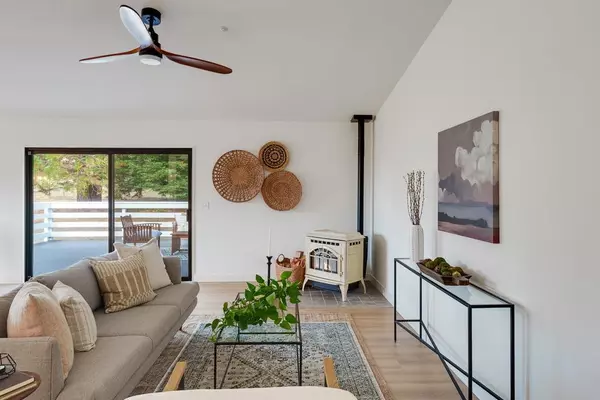 Soquel, CA 95073,3245 Soquel San Jose RD