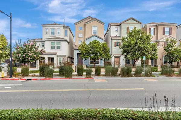 813 Garden ST, Milpitas, CA 95035