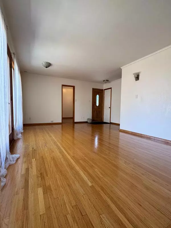 Sunnyvale, CA 94087,1201 Heatherstone WAY