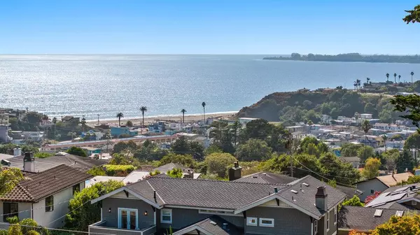 Aptos, CA 95003,216 Martin DR